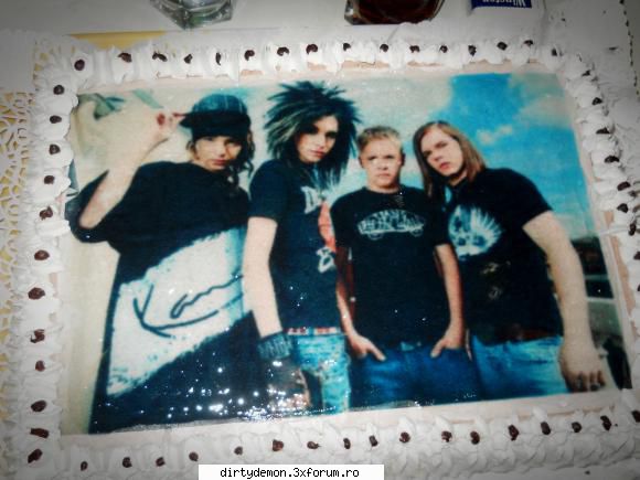 sal'tare! uite tortul: A beautiful lie